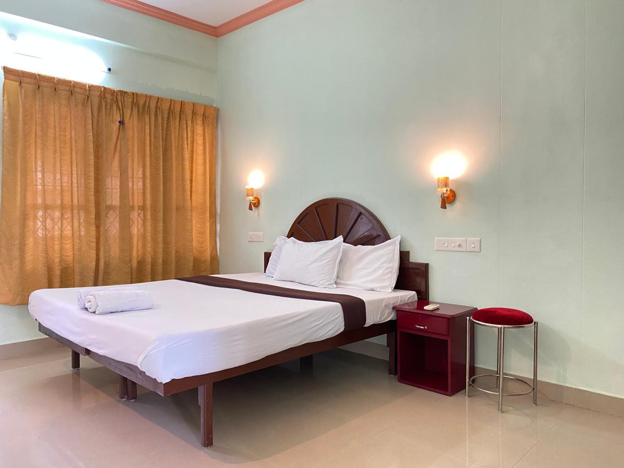 Packbag Comfort Bed & Breakfast Kovalam Exterior photo