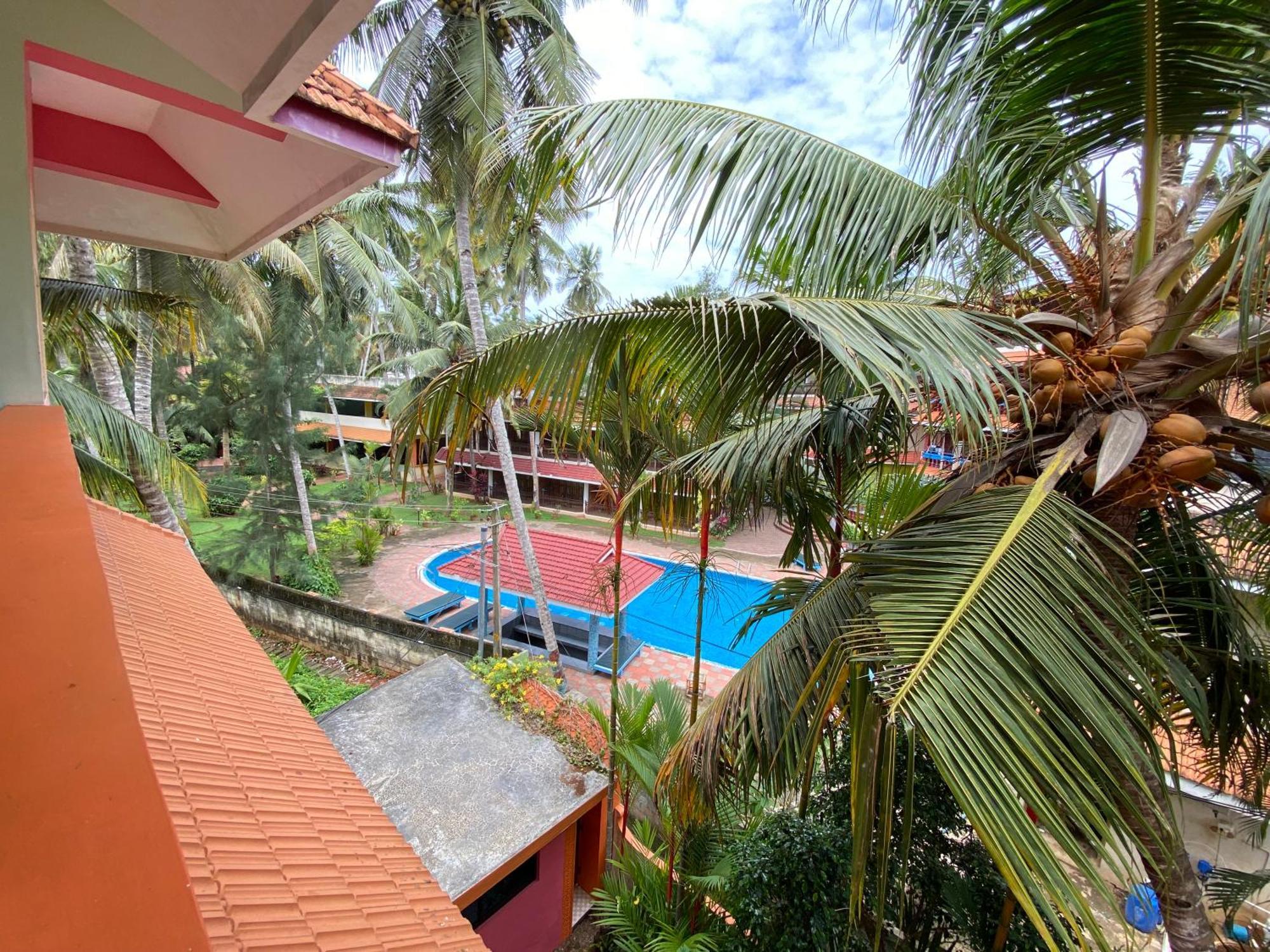 Packbag Comfort Bed & Breakfast Kovalam Exterior photo