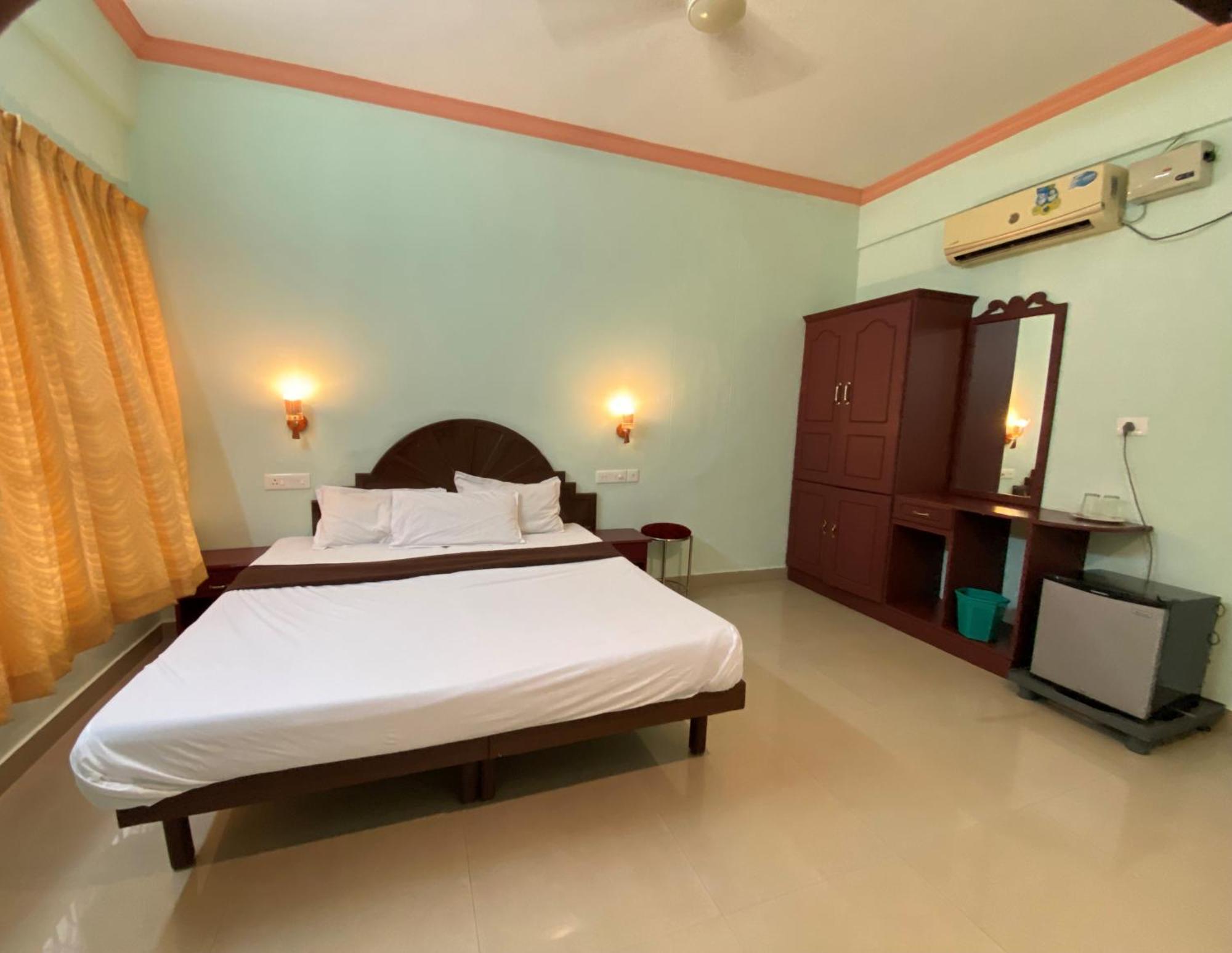 Packbag Comfort Bed & Breakfast Kovalam Exterior photo